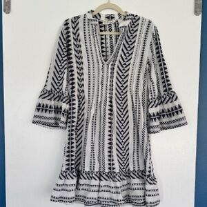 Chic Black and White Midi Dress